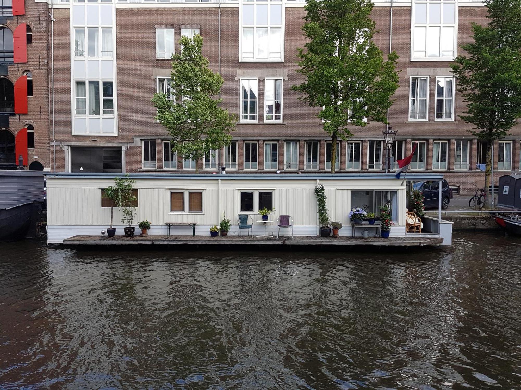 Pantheos Top Houseboat Amsterdam Exteriör bild